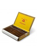 Trabucuri Montecristo Petit no.2 10